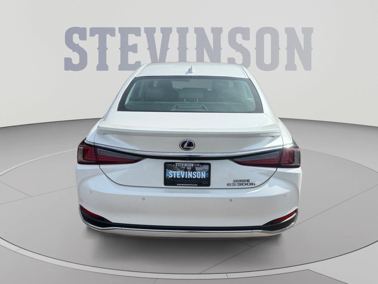 Used 2020 Lexus ES 300h w/ Premium Package FWD image 4