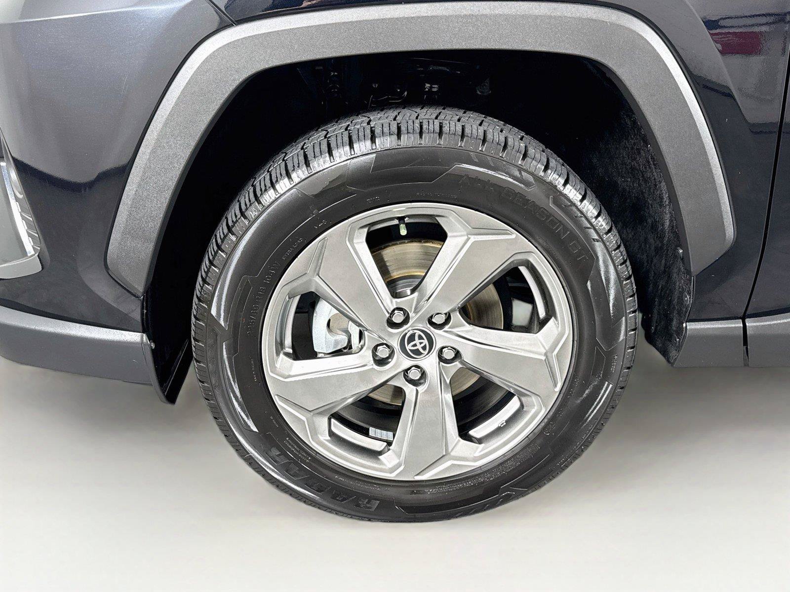 Certified 2021 Toyota RAV4 XLE Premium AWD/4WD image 48