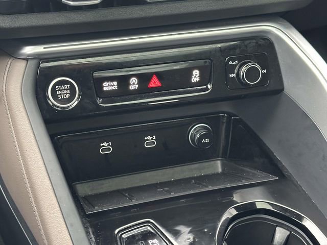 Certified 2025 Audi Q5 Premium Plus w/ Premium Plus image 30