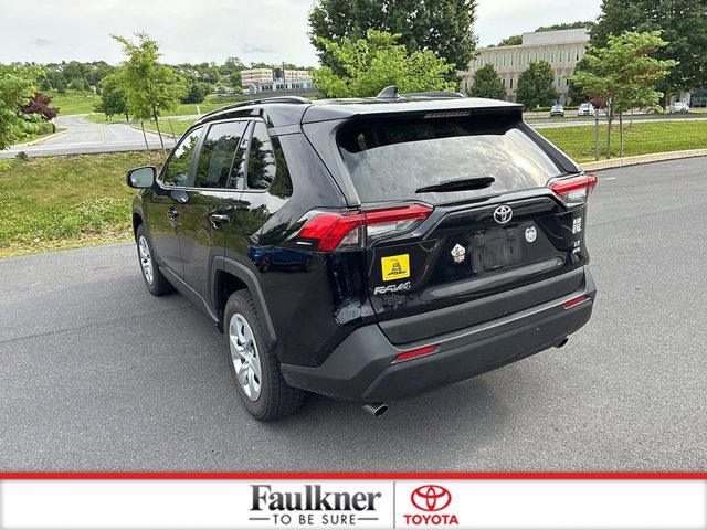 Used 2019 Toyota RAV4 LE w/ All Weather Liner Package AWD/4WD image 11