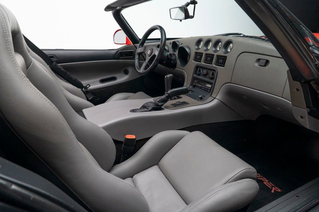 Used 1993 Dodge Viper RT/10 RWD image 36