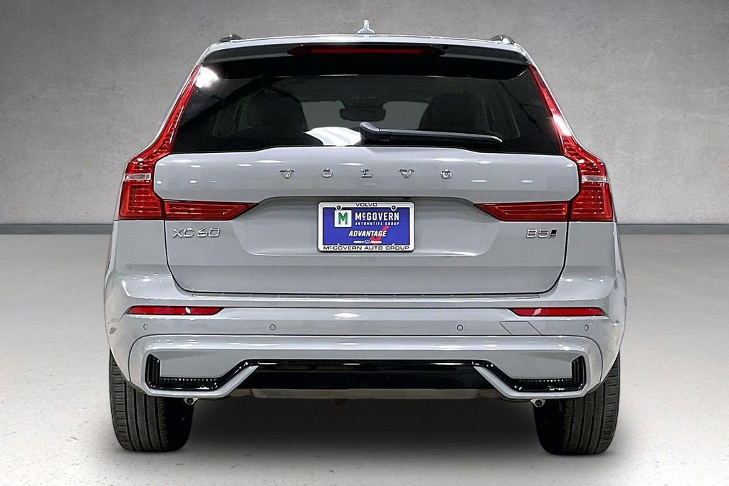 Certified 2024 Volvo XC60 B5 Core w/ Protection Package Premier AWD/4WD image 5