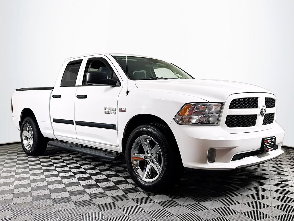 Used 2017 RAM 1500 Express w/ Express Value Package AWD/4WD image 1