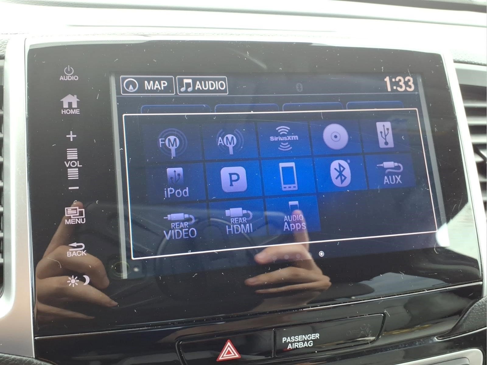 Used 2017 Honda Pilot Touring image 21