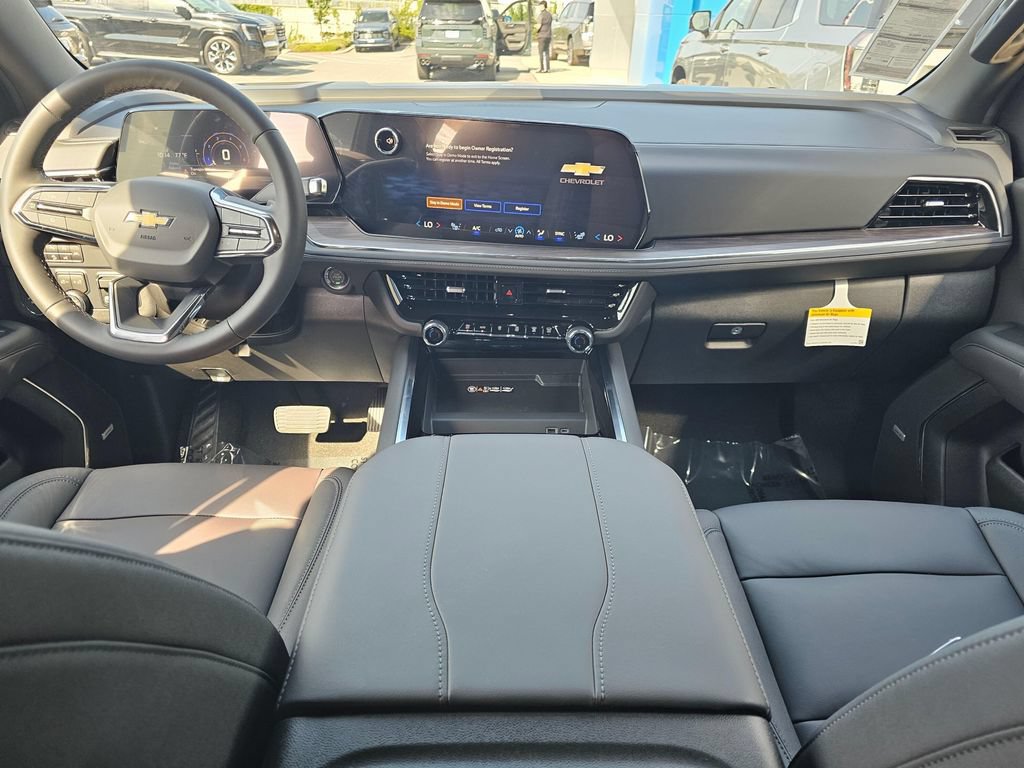 New 2026 Chevrolet Suburban LT w/ Comfort Package AWD/4WD image 22