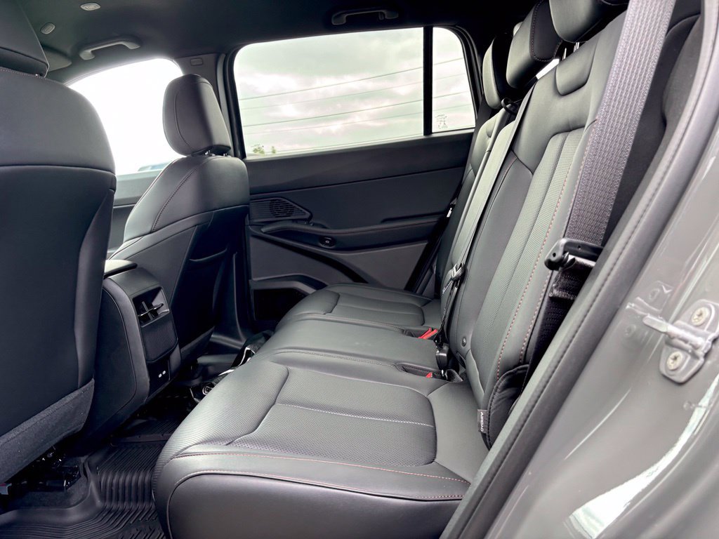 New 2026 Jeep Cherokee Limited AWD/4WD image 18