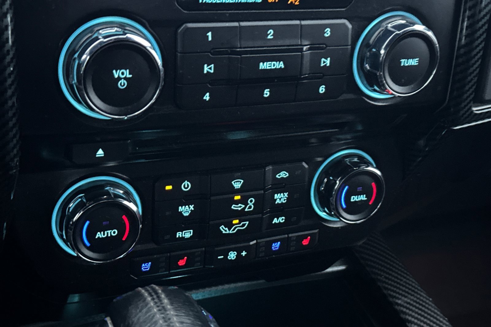 Used 2017 Ford F150 Lariat image 20