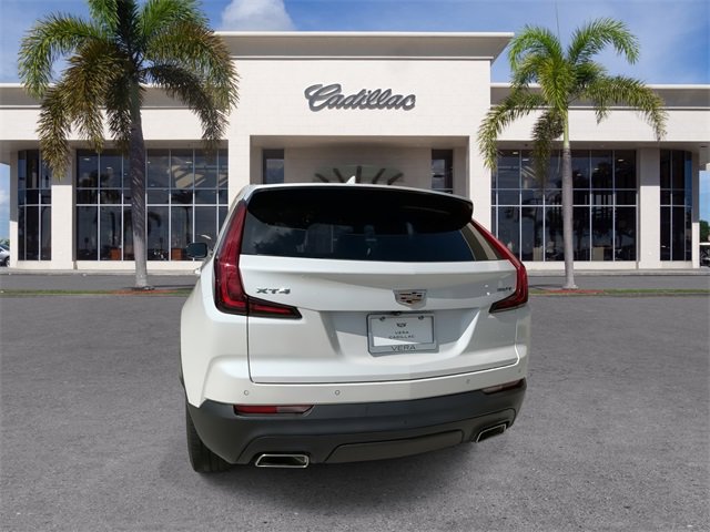 Certified 2023 Cadillac XT4 Luxury w/ Cold Weather Package image 12