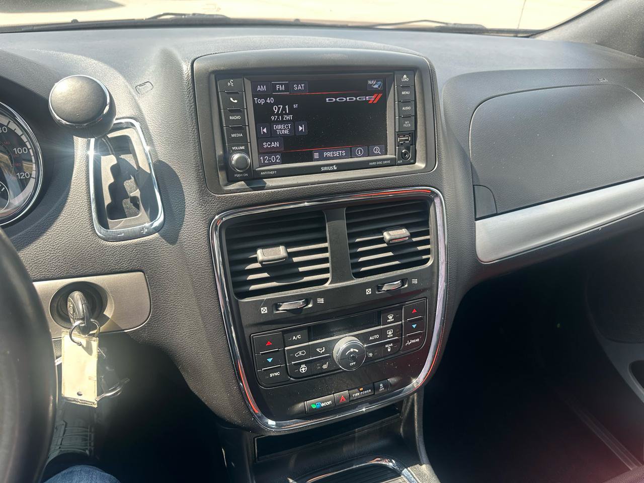 Used 2018 Dodge Grand Caravan GT FWD image 20
