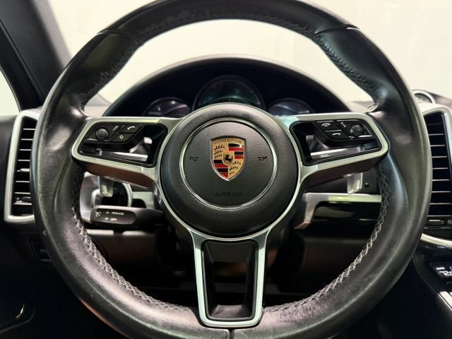 Used 2017 Porsche Cayenne Platinum Edition AWD/4WD image 14