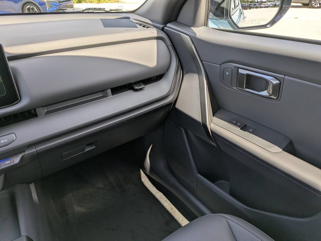 Used 2027 Kia Seltos X-Line S AWD/4WD image 16