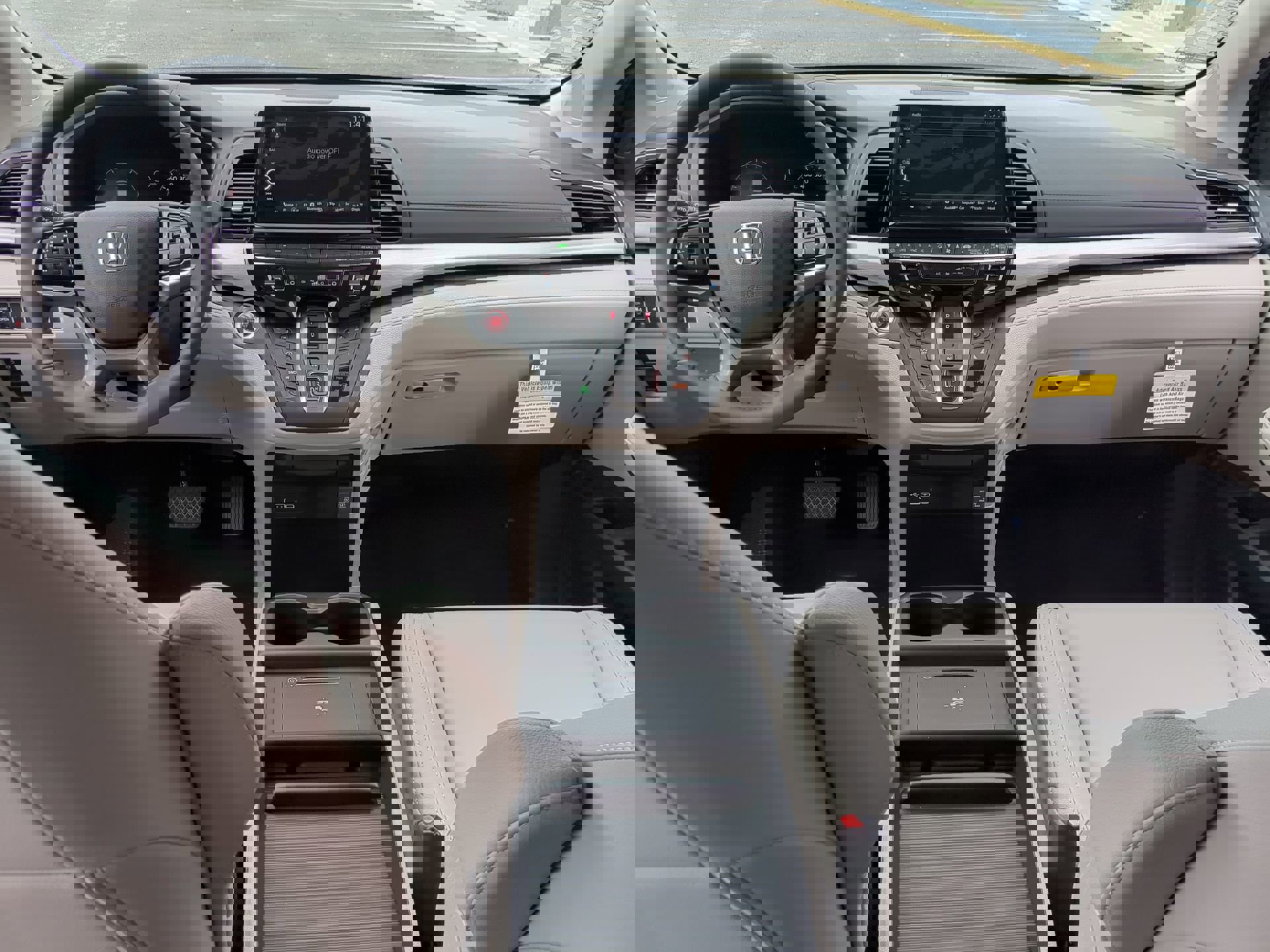 New 2025 Honda Odyssey EX-L image 14