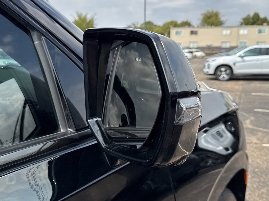 Used 2024 Cadillac Escalade Sport w/ LPO, ONYX Package AWD/4WD image 48