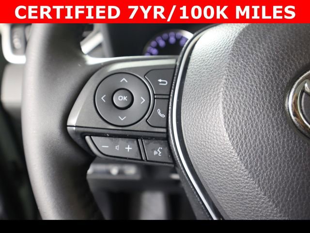 Used 2020 Toyota RAV4 XLE Premium image 25