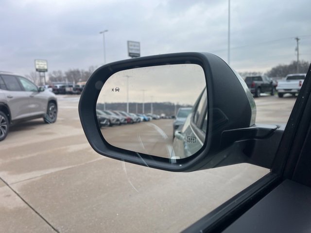 Used 2026 Chevrolet Equinox LT w/ Convenience Package II image 58