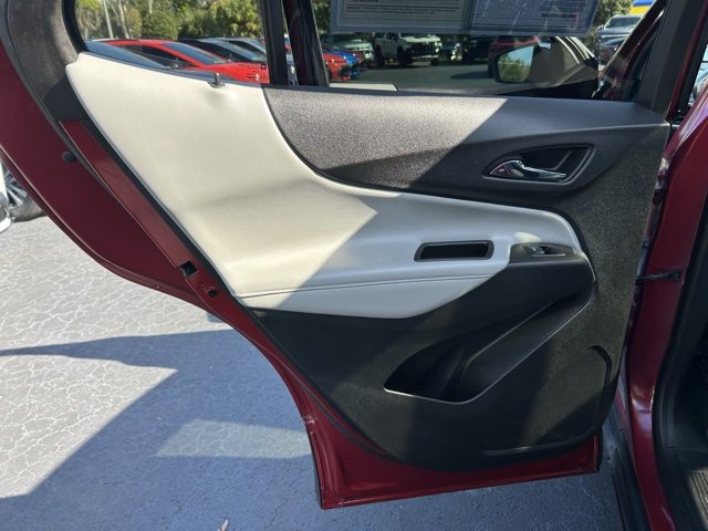 Used 2018 Chevrolet Equinox Premier image 13