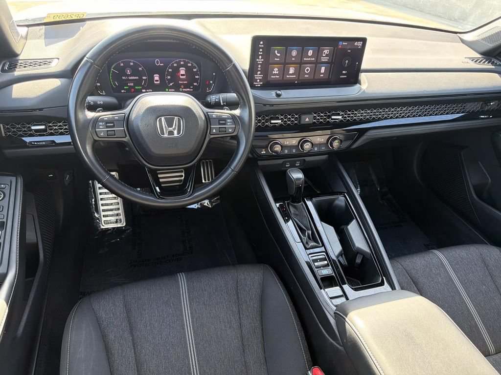 Used 2023 Honda Accord Sport image 8