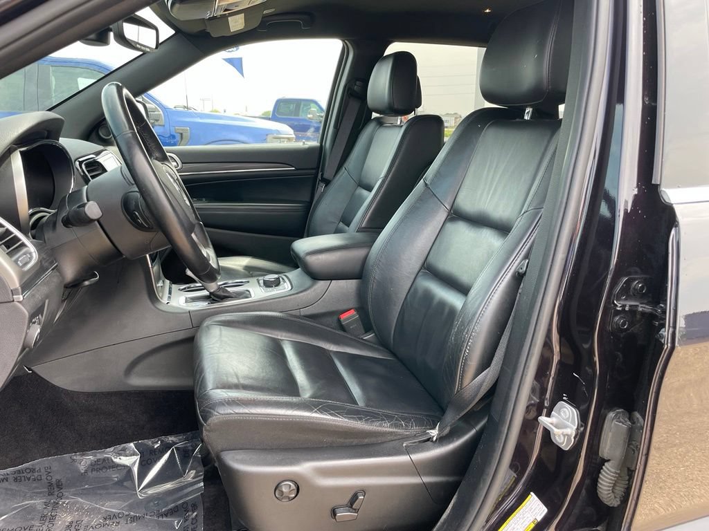 Used 2019 Jeep Grand Cherokee Limited w/ Trailer Tow Group IV AWD/4WD image 7
