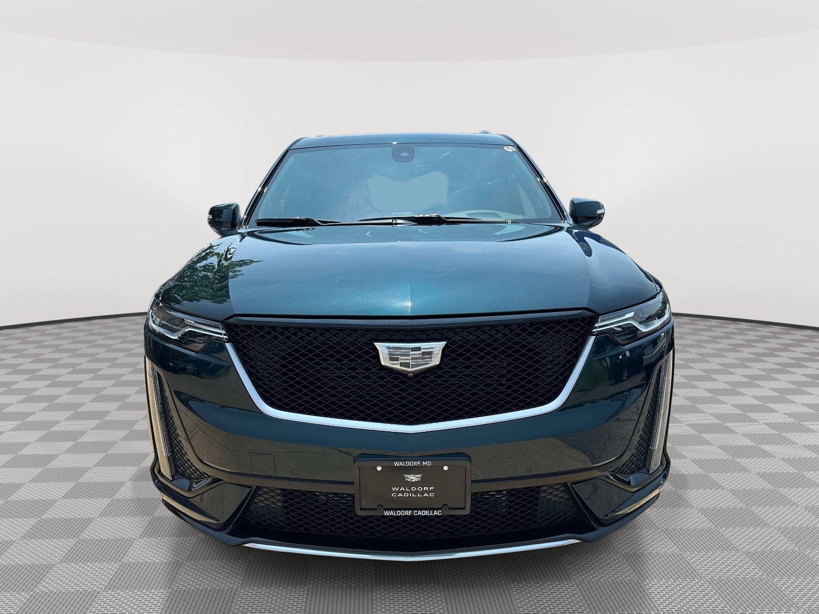 Certified 2024 Cadillac XT6 Sport w/ Technology Package AWD/4WD image 2