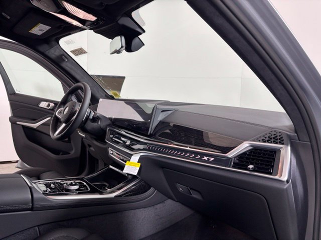 New 2027 BMW X7 xDrive40i w/ Executive Package AWD/4WD image 18