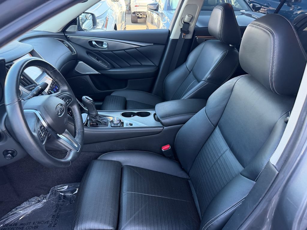 Used 2019 INFINITI Q50 Sport w/ Cargo Package (L96) AWD/4WD image 12