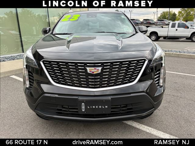 Used 2023 Cadillac XT4 Luxury w/ Cold Weather Package AWD/4WD image 10