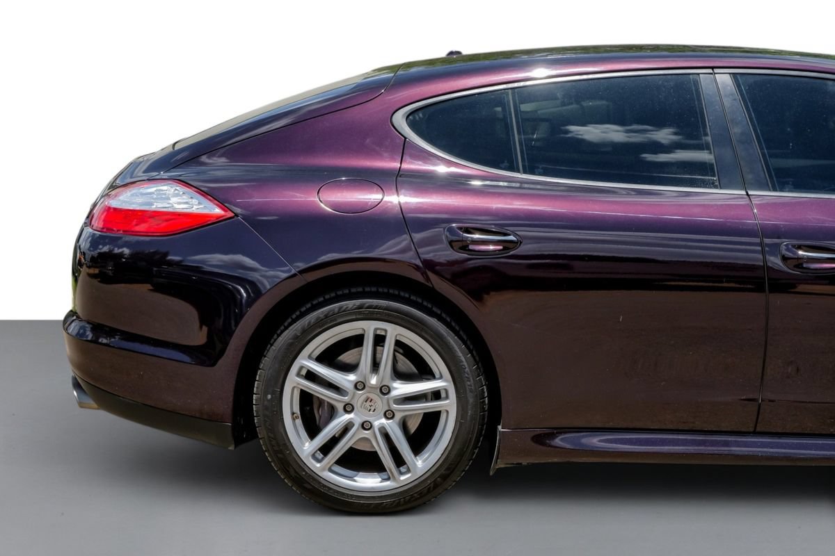 Used 2011 Porsche Panamera 4 AWD/4WD image 6