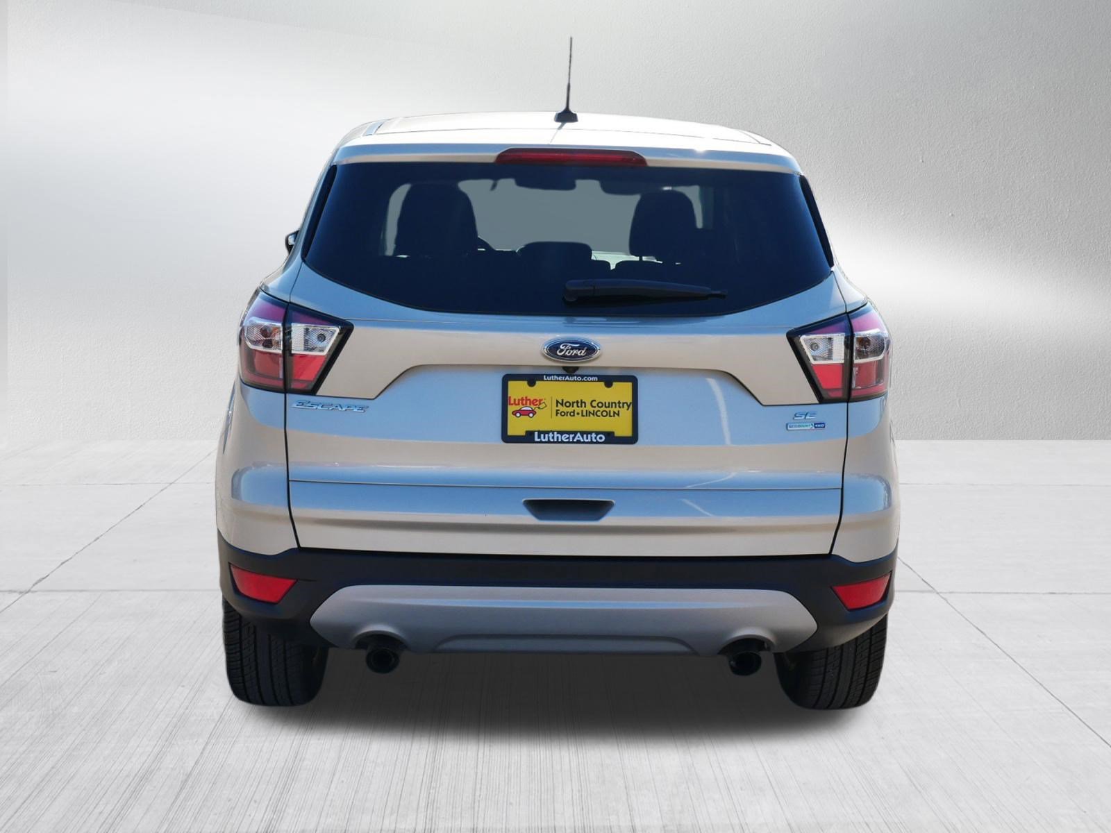 Used 2017 Ford Escape SE w/ SE Cold Weather Package image 6
