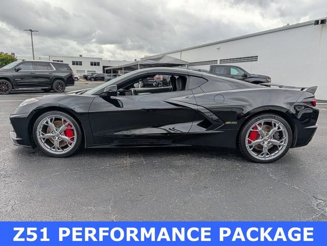 Used 2020 Chevrolet Corvette Stingray Preferred Cpe w/ 2LT Preferred Equipment Group image 4