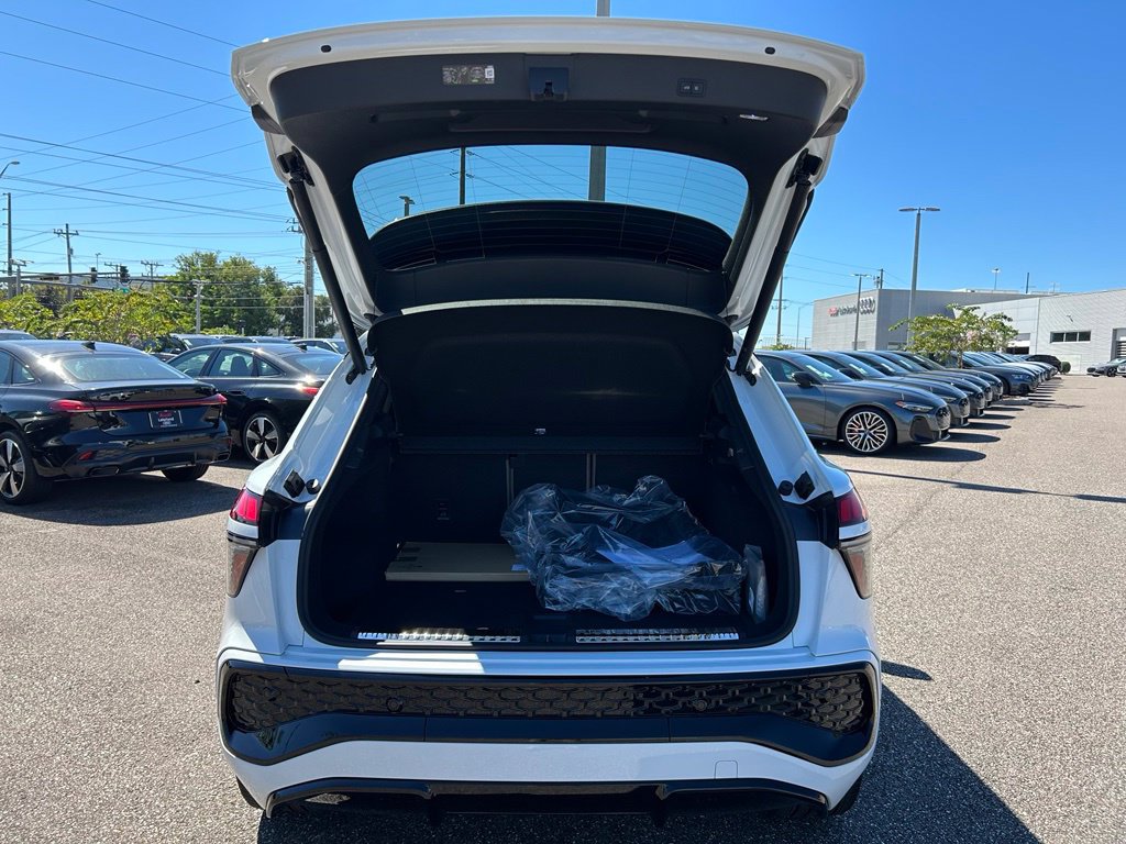 New 2026 Audi Q3 quattro 2.0T AWD/4WD image 50