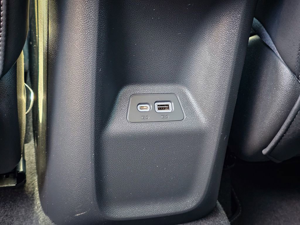 Certified 2023 Buick Envision Essence image 31