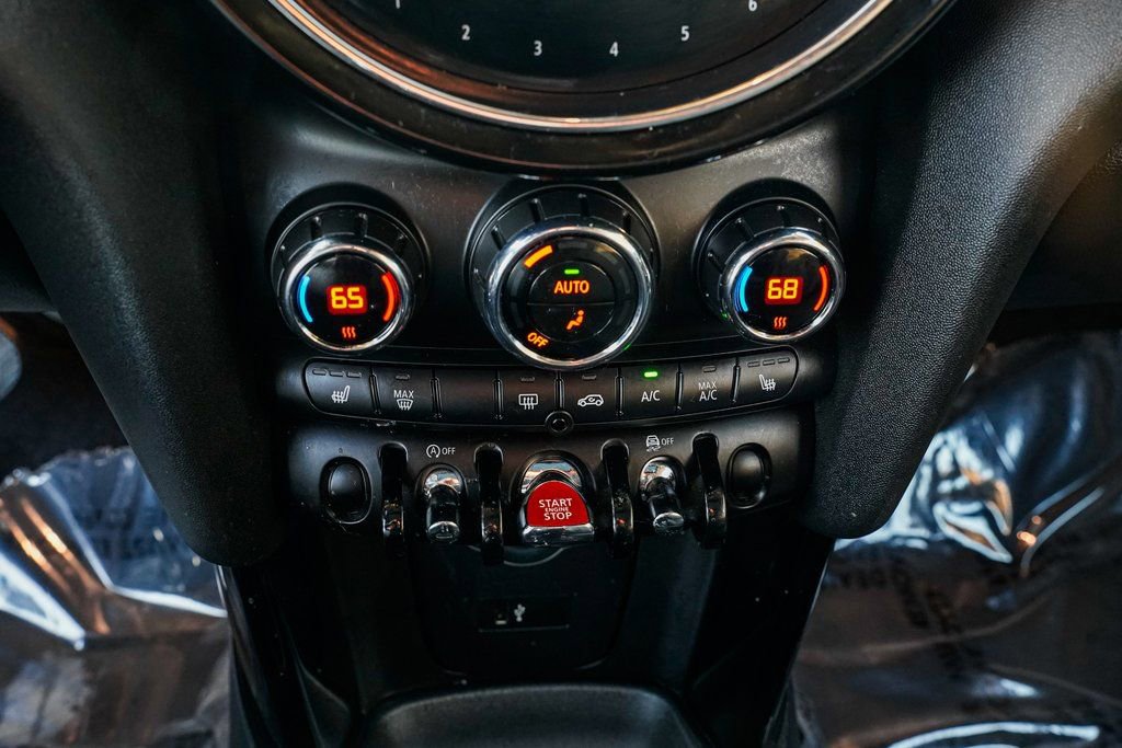 Certified 2023 MINI Cooper 2-Door Hardtop image 13