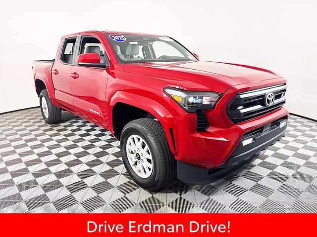Certified 2025 Toyota Tacoma SR5 RWD image 1