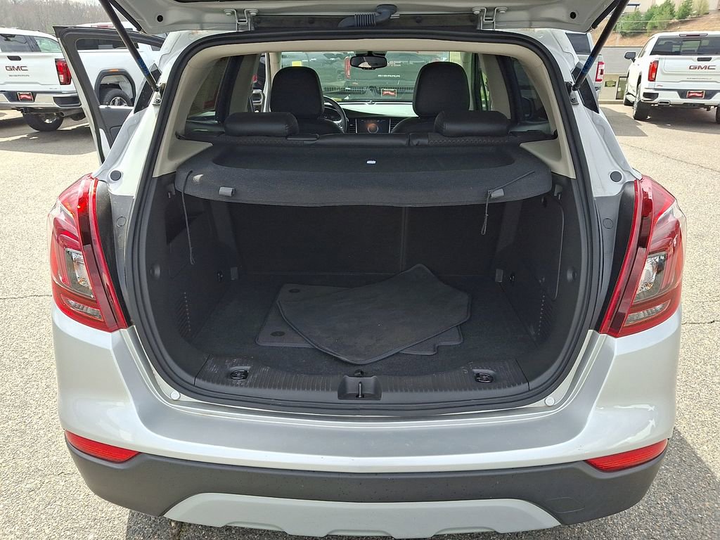 Used 2021 Buick Encore Preferred w/ Safety Package image 29