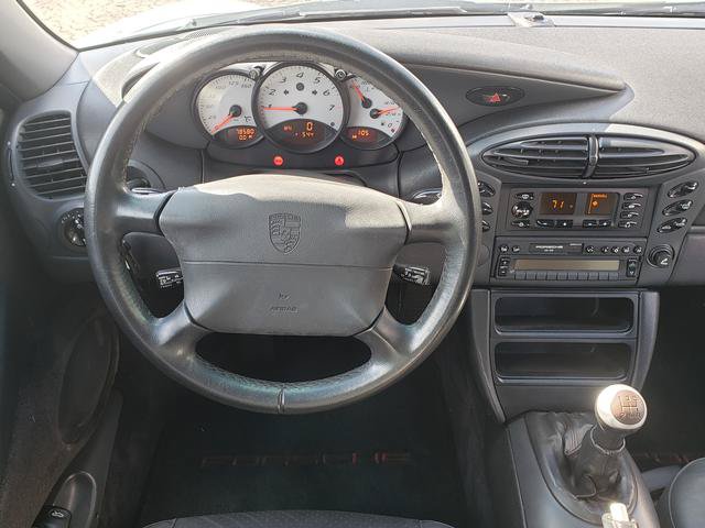 Used 1997 Porsche Boxster RWD image 15