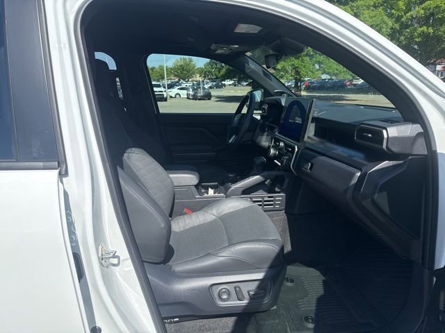 Used 2025 Toyota 4Runner TRD Off-Road Premium image 16