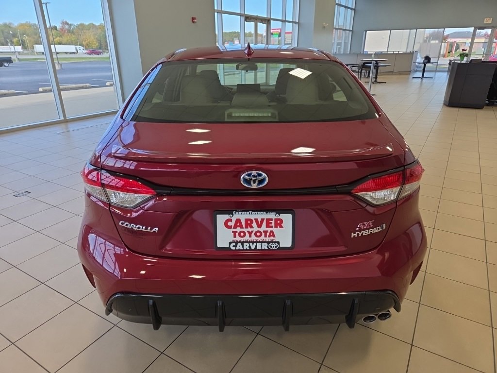 Used 2024 Toyota Corolla SE image 8