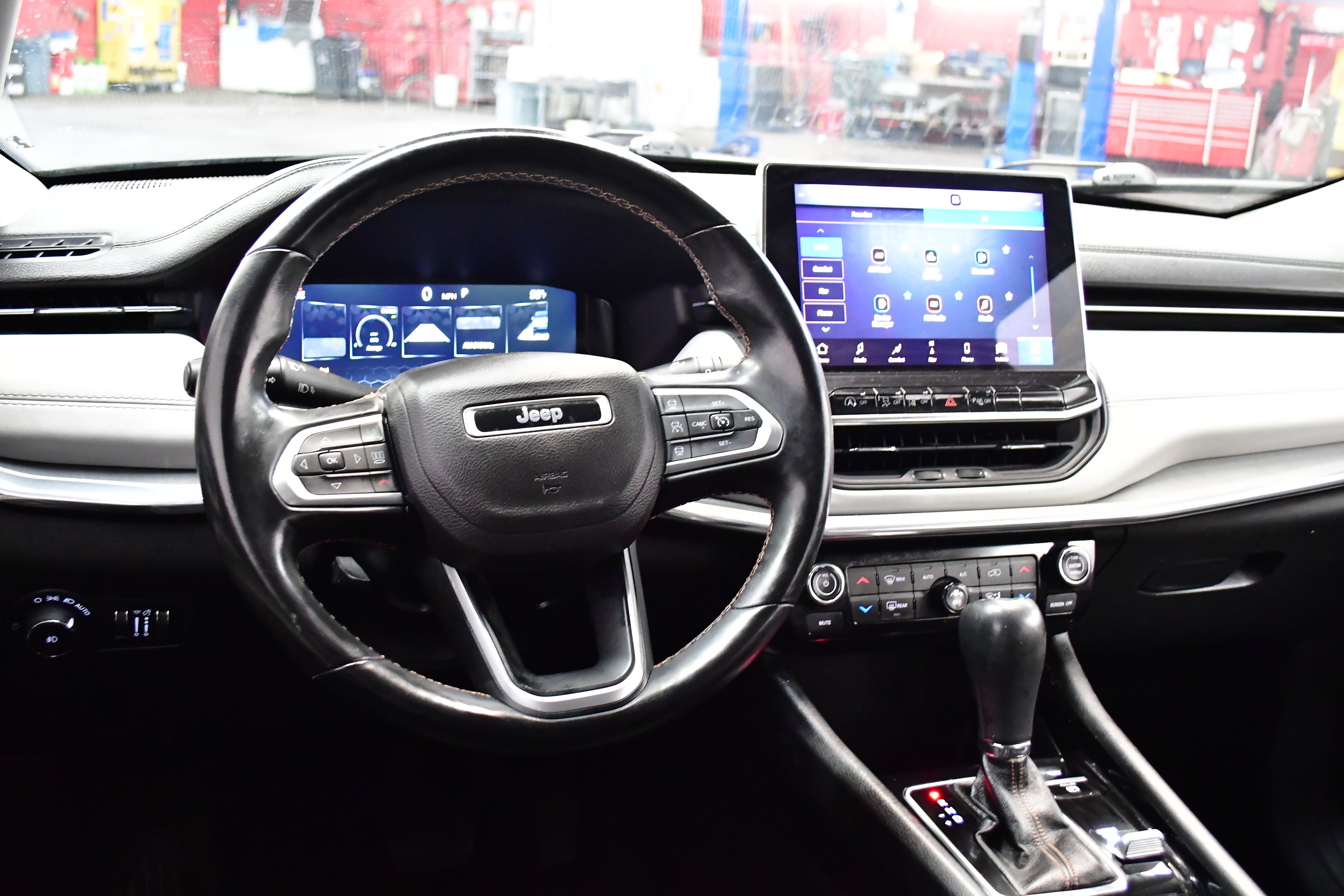 Used 2022 Jeep Compass Limited w/ Elite Group image 10