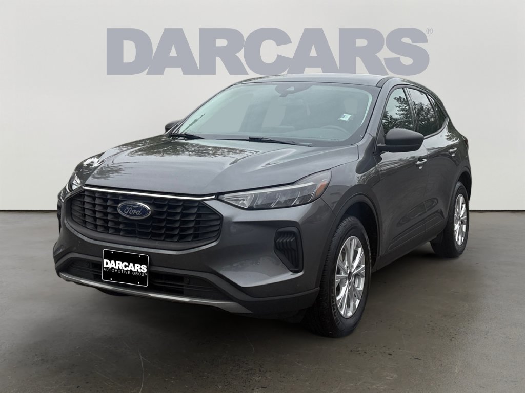 Used 2025 Ford Escape Active AWD/4WD image 3