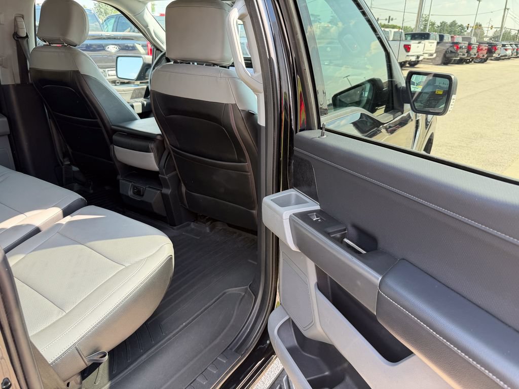 Used 2021 Ford F150 XLT w/ Equipment Group 302A High AWD/4WD image 16