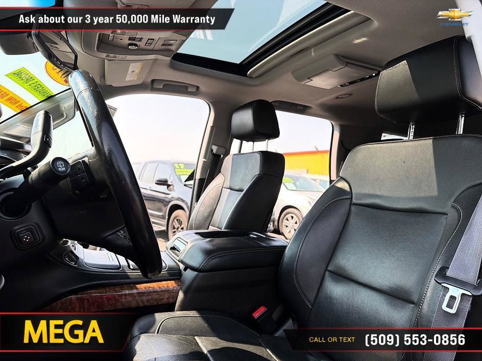 Used 2015 Chevrolet Tahoe LTZ AWD/4WD image 11
