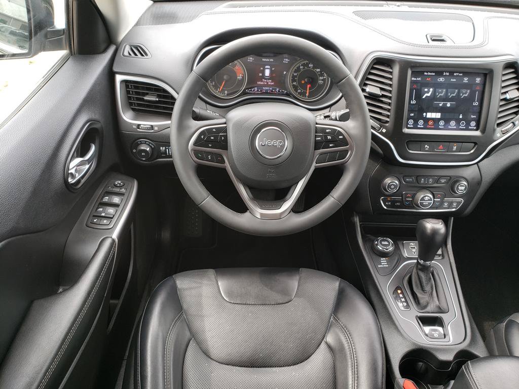 Used 2022 Jeep Cherokee Latitude Lux AWD/4WD image 17