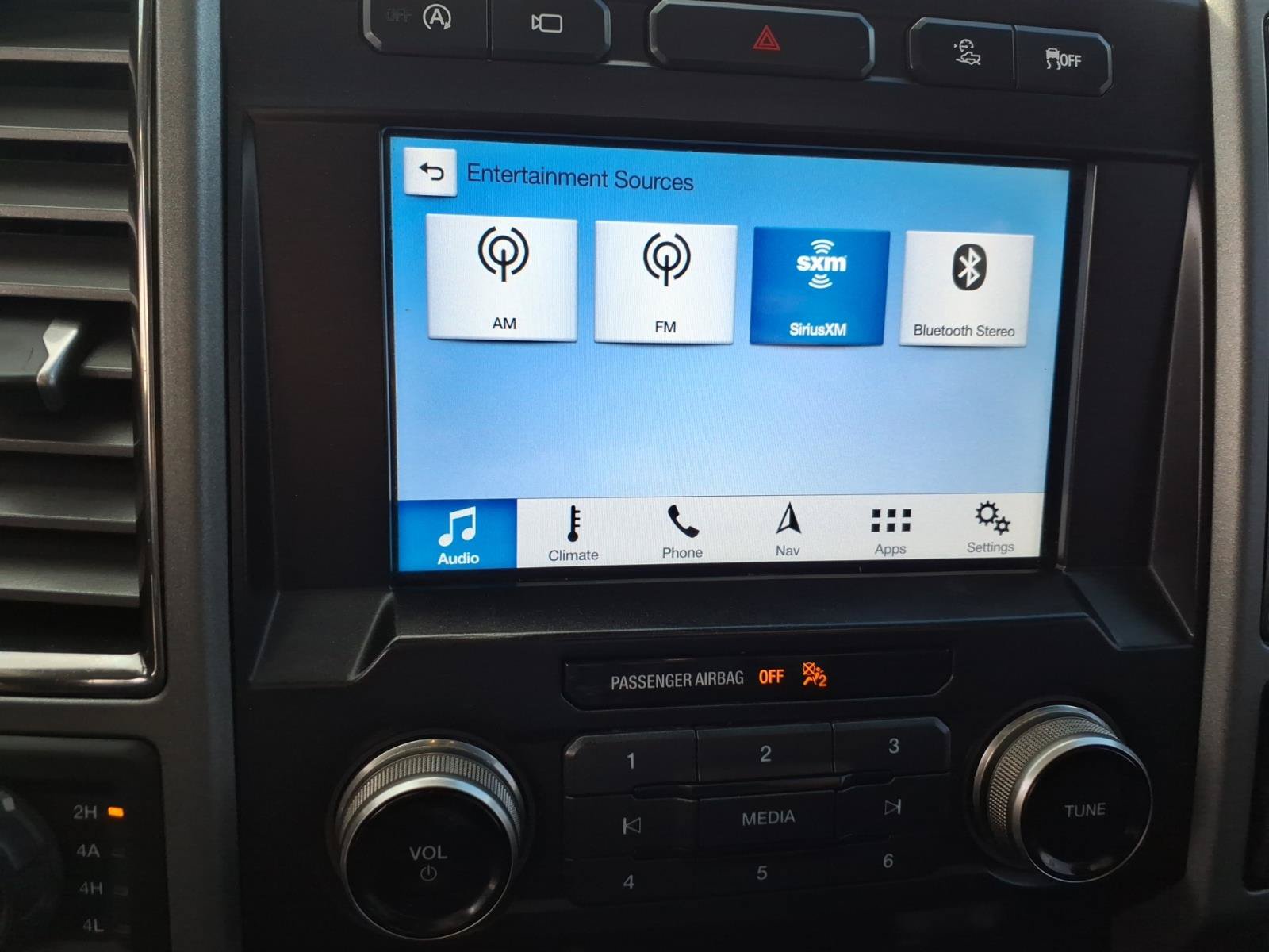 Used 2019 Ford F150 Raptor w/ Equipment Group 802A Luxury AWD/4WD image 47