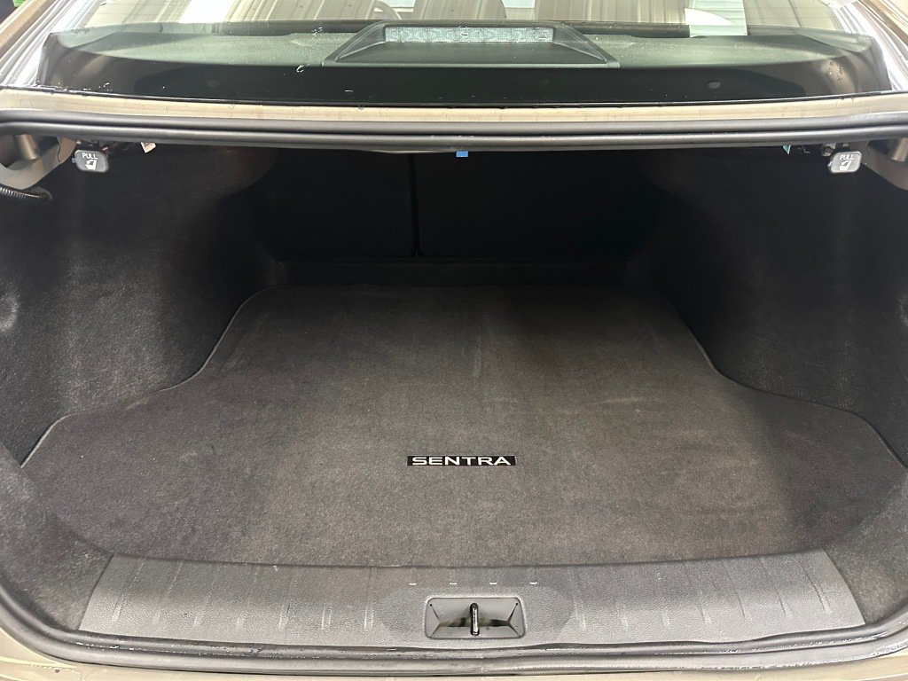 Used 2026 Nissan Sentra SV w/ Floor Mat Package FWD image 20