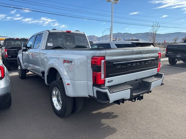 New 2026 Ford F450 Platinum w/ FX4 Off-Road Package image 3