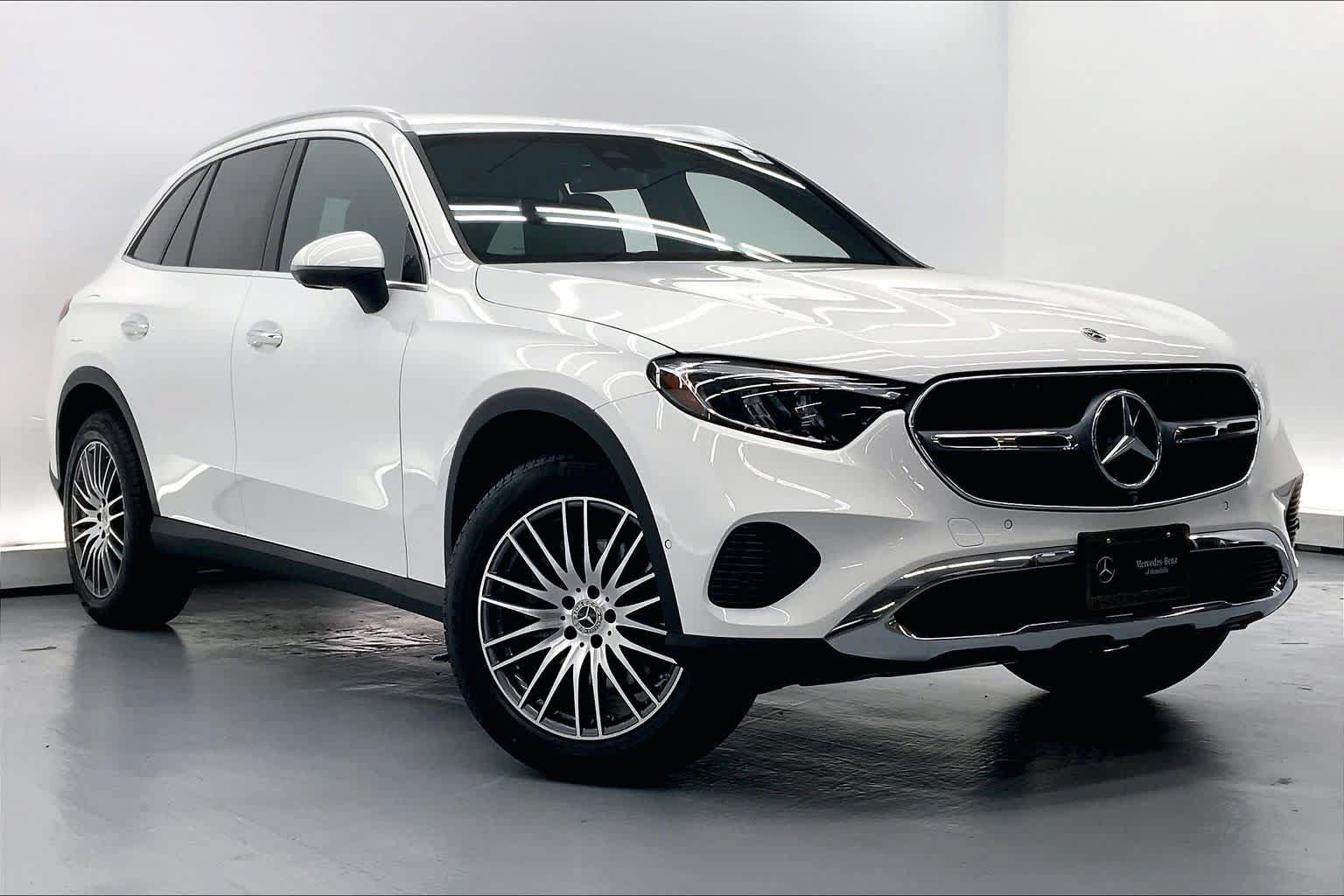 Used 2024 Mercedes-Benz GLC 300 image 6