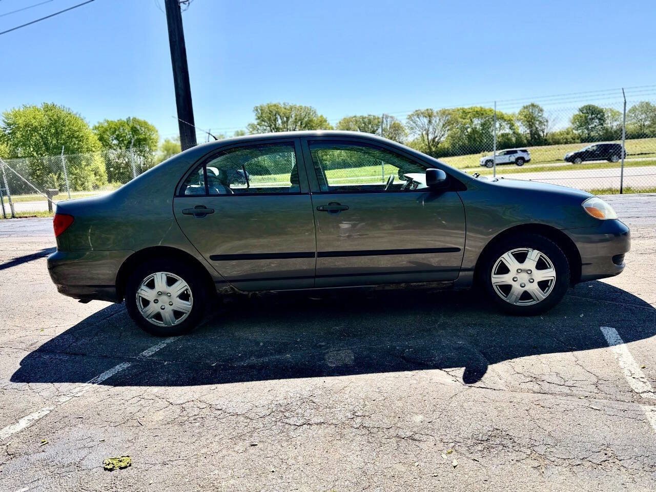 Used 2008 Toyota Corolla CE FWD image 6