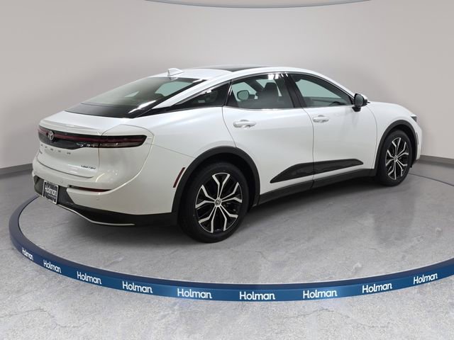 Certified 2024 Toyota Crown Limited image 5