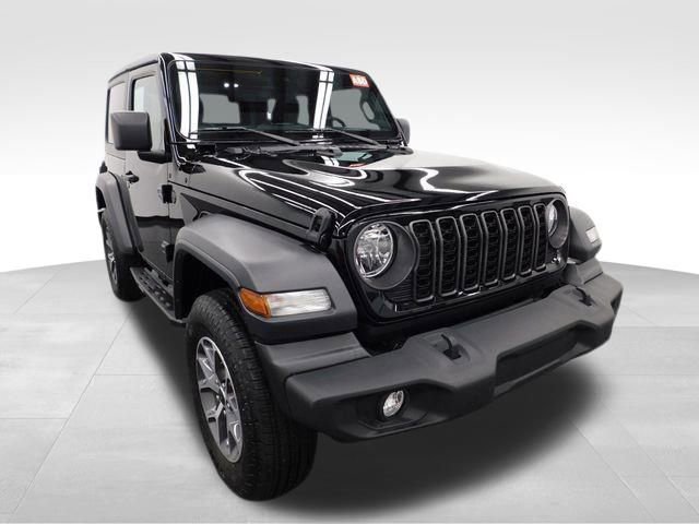 Used 2024 Jeep Wrangler Sport S image 2