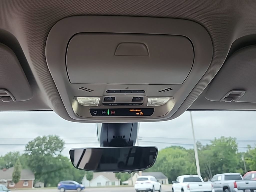 Certified 2023 GMC Acadia Denali w/ Black Diamond Edition image 37